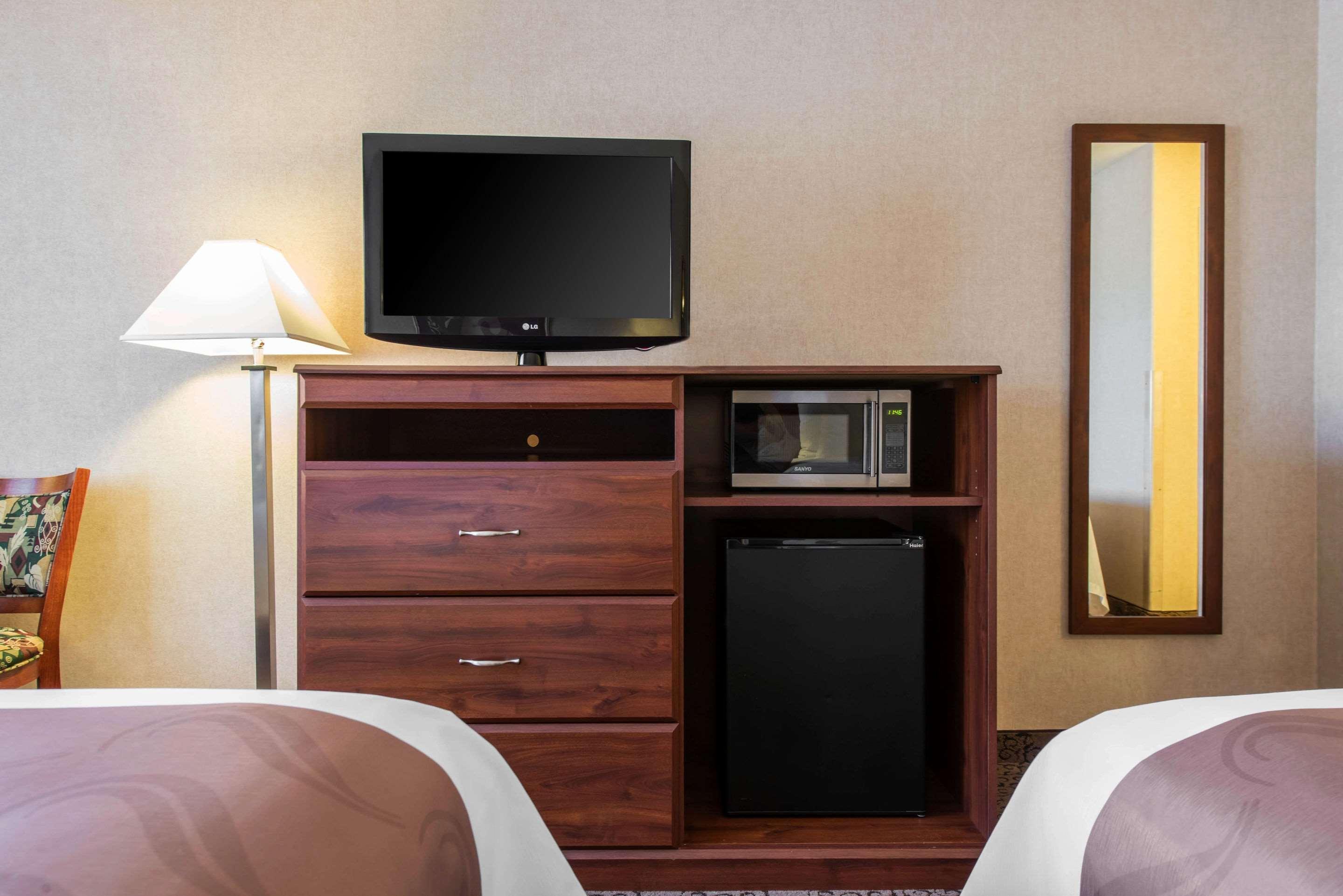 Quality Inn Μπέρλινγκτον Εξωτερικό φωτογραφία