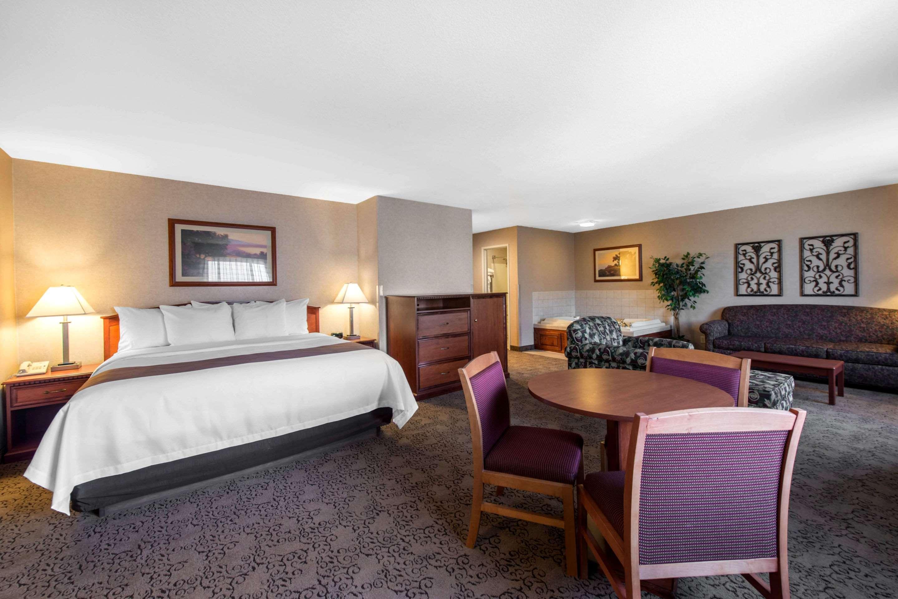 Quality Inn Μπέρλινγκτον Εξωτερικό φωτογραφία